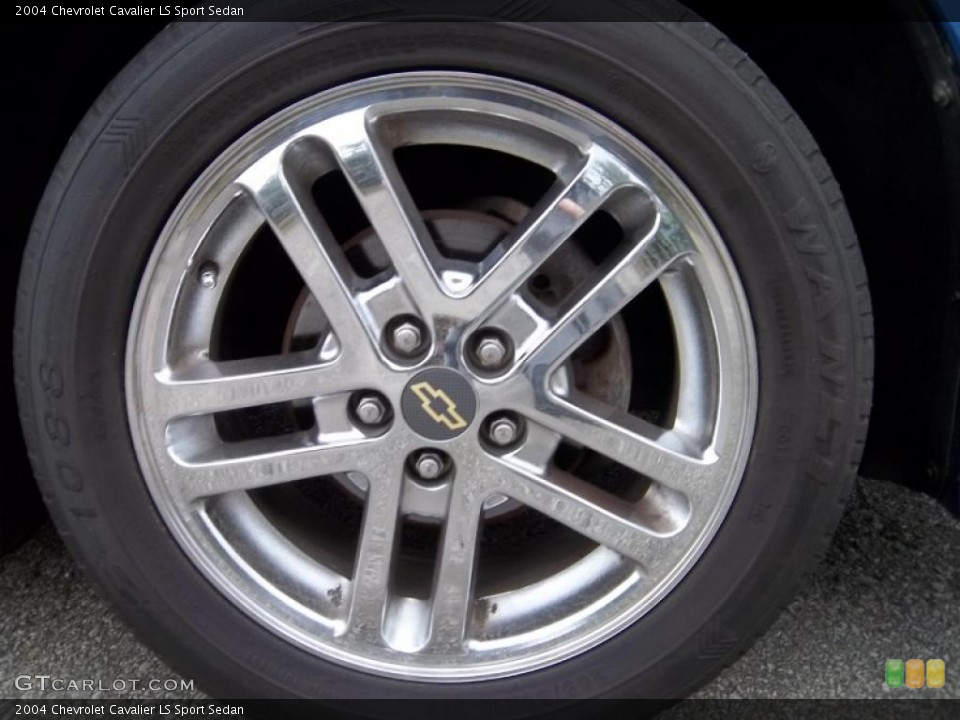 2004 Chevrolet Cavalier LS Sport Sedan Wheel and Tire Photo #40360049