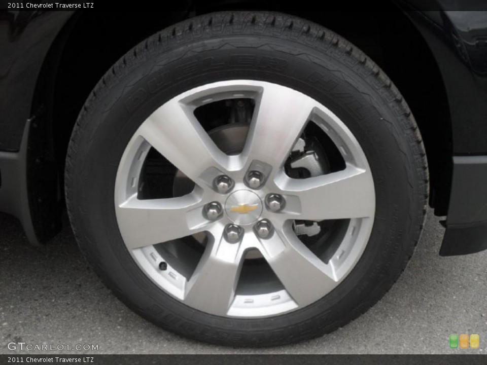 2011 Chevrolet Traverse LTZ Wheel and Tire Photo #40381453