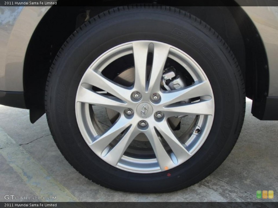 2011 Hyundai Santa Fe Limited Wheel and Tire Photo #40399449