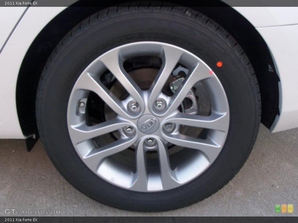 2011 Kia Forte EX Wheel and Tire Photo #40416192