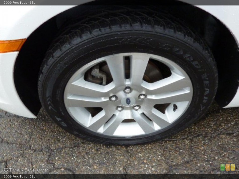 2009 Ford Fusion SEL Wheel and Tire Photo #40427636