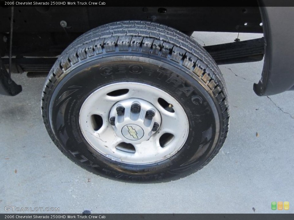 2006 Chevrolet Silverado 2500HD Work Truck Crew Cab Wheel and Tire Photo #40494742