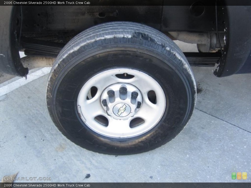2006 Chevrolet Silverado 2500HD Work Truck Crew Cab Wheel and Tire Photo #40495398
