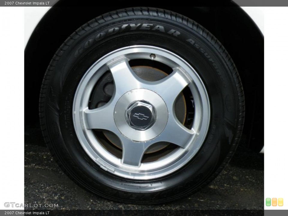 2007 Chevrolet Impala LT Wheel and Tire Photo #40497890