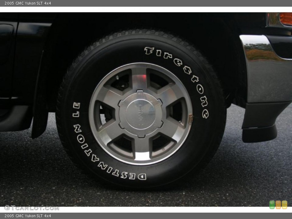 2005 GMC Yukon SLT 4x4 Wheel and Tire Photo #40527016