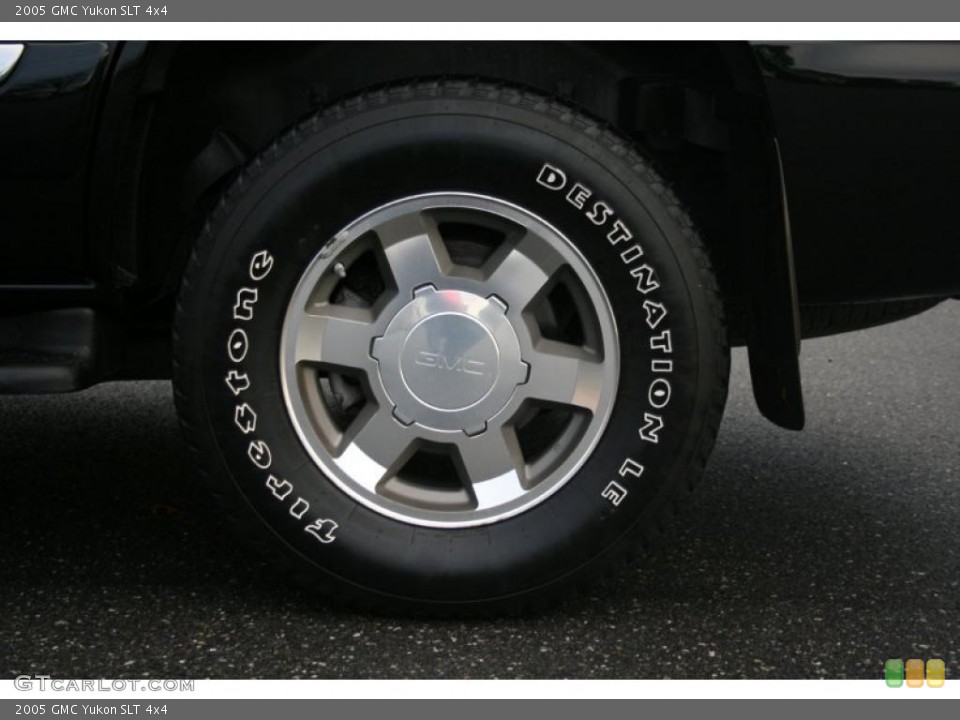 2005 GMC Yukon SLT 4x4 Wheel and Tire Photo #40527044