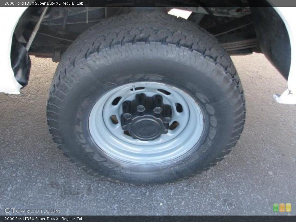 2000 Ford F350 Super Duty XL Regular Cab Wheel and Tire Photo #40550493
