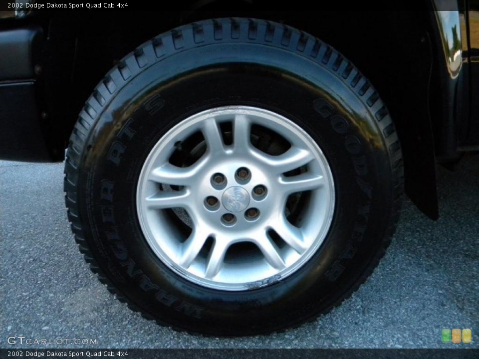 2002 Dodge Dakota Sport Quad Cab 4x4 Wheel and Tire Photo #40583377