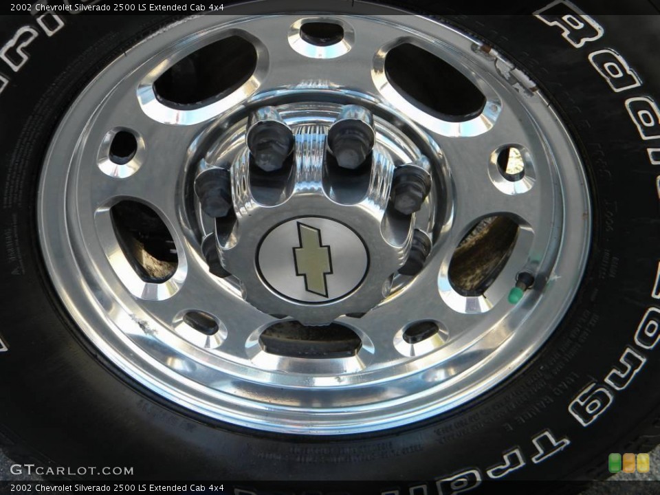 2002 Chevrolet Silverado 2500 LS Extended Cab 4x4 Wheel and Tire Photo #40631066