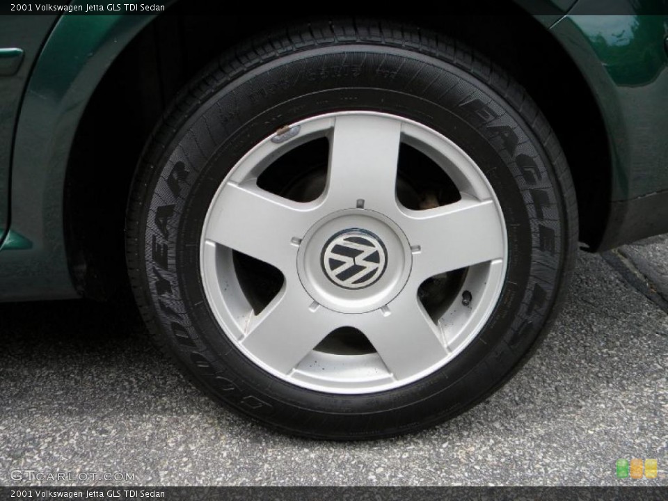 2001 Volkswagen Jetta GLS TDI Sedan Wheel and Tire Photo #40636542