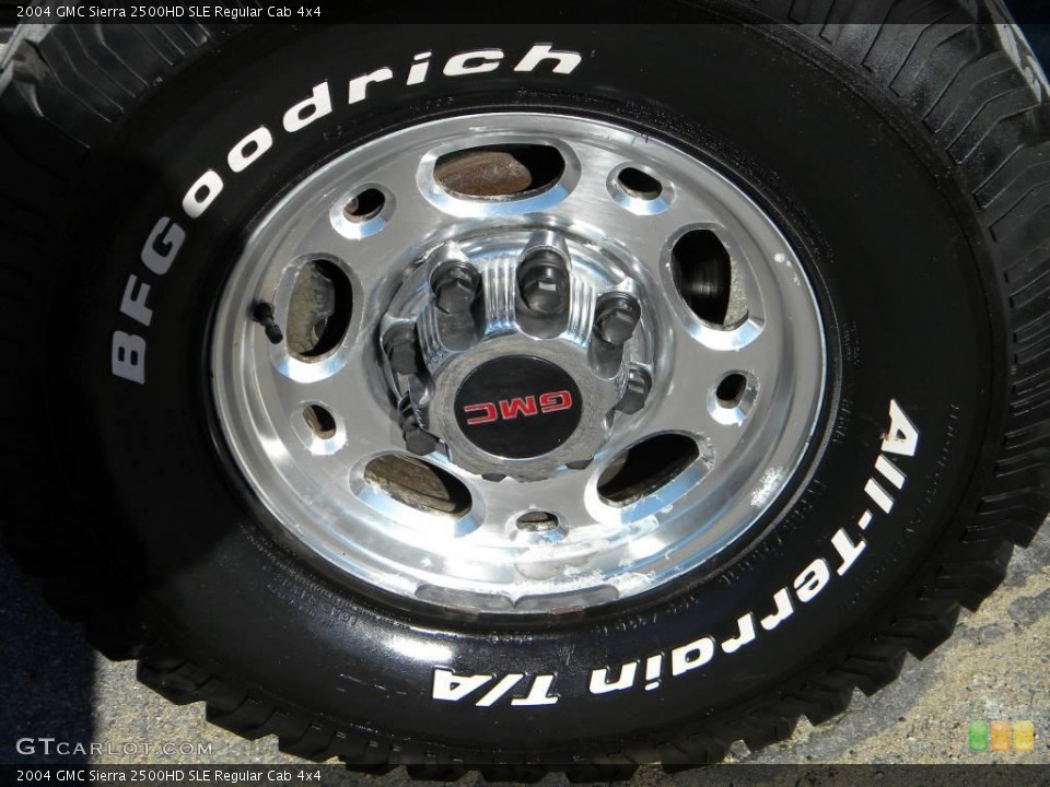 2004 GMC Sierra 2500HD SLE Regular Cab 4x4 Wheel and Tire Photo #40637830