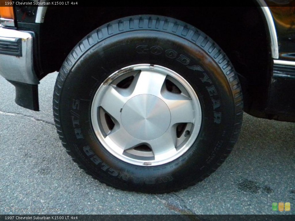 1997 Chevrolet Suburban K1500 LT 4x4 Wheel and Tire Photo #40641890