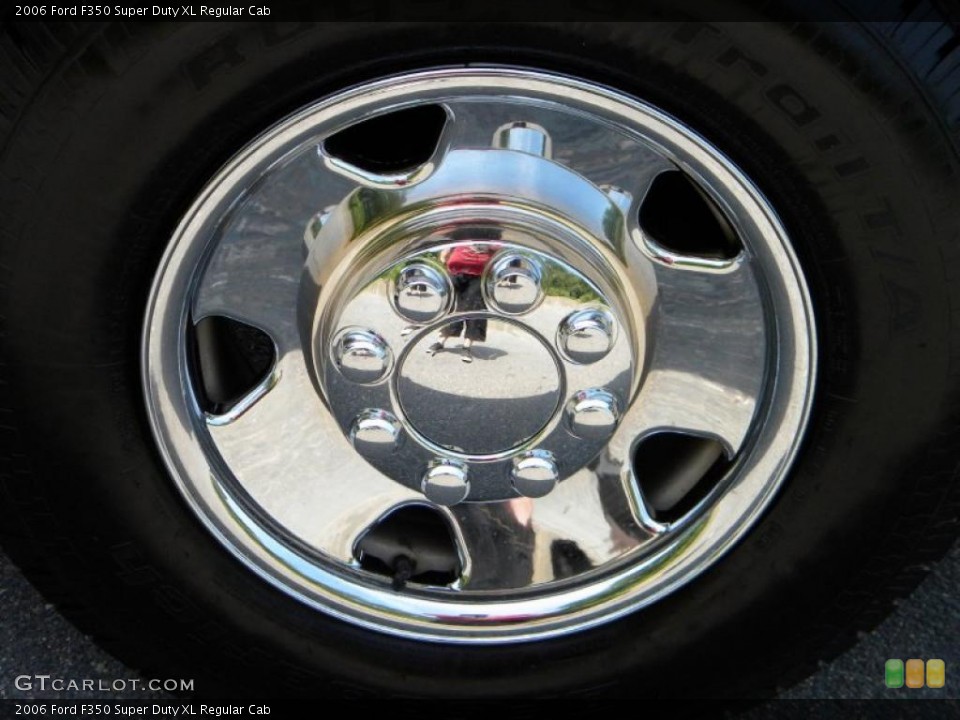 2006 Ford F350 Super Duty XL Regular Cab Wheel and Tire Photo #40648218