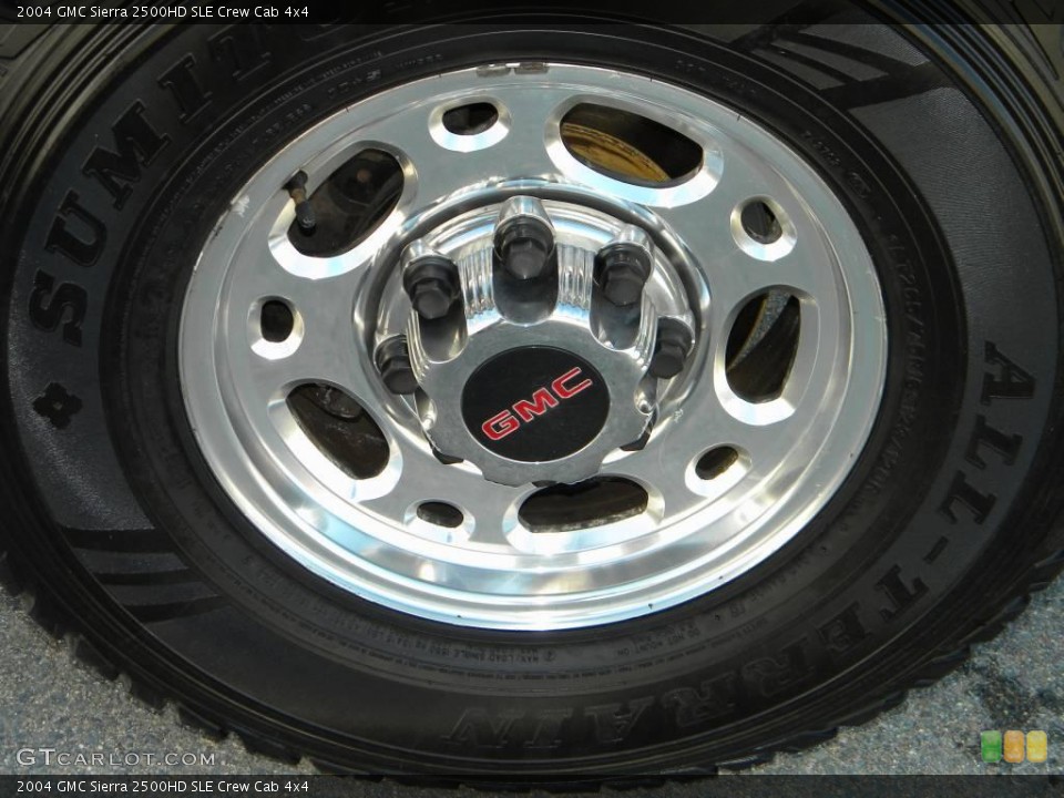 2004 GMC Sierra 2500HD SLE Crew Cab 4x4 Wheel and Tire Photo #40652031