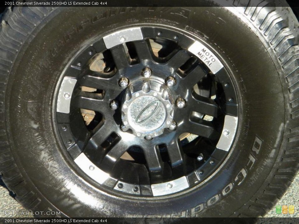 2001 Chevrolet Silverado 2500HD Custom Wheel and Tire Photo #40653178