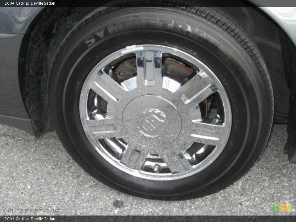 2004 Cadillac DeVille Sedan Wheel and Tire Photo #40676510