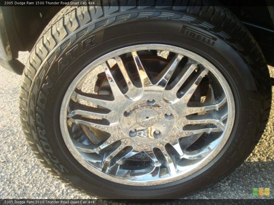 2005 Dodge Ram 1500 Custom Wheel and Tire Photo #40697182