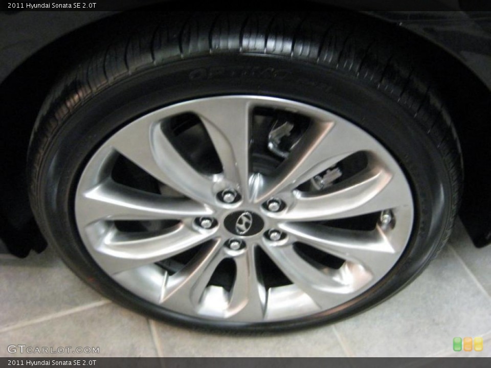 2011 Hyundai Sonata SE 2.0T Wheel and Tire Photo #40706969