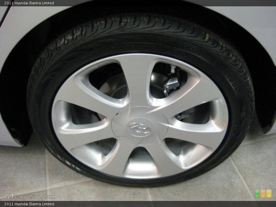 2011 Hyundai Elantra Limited Wheel and Tire Photo #40707817