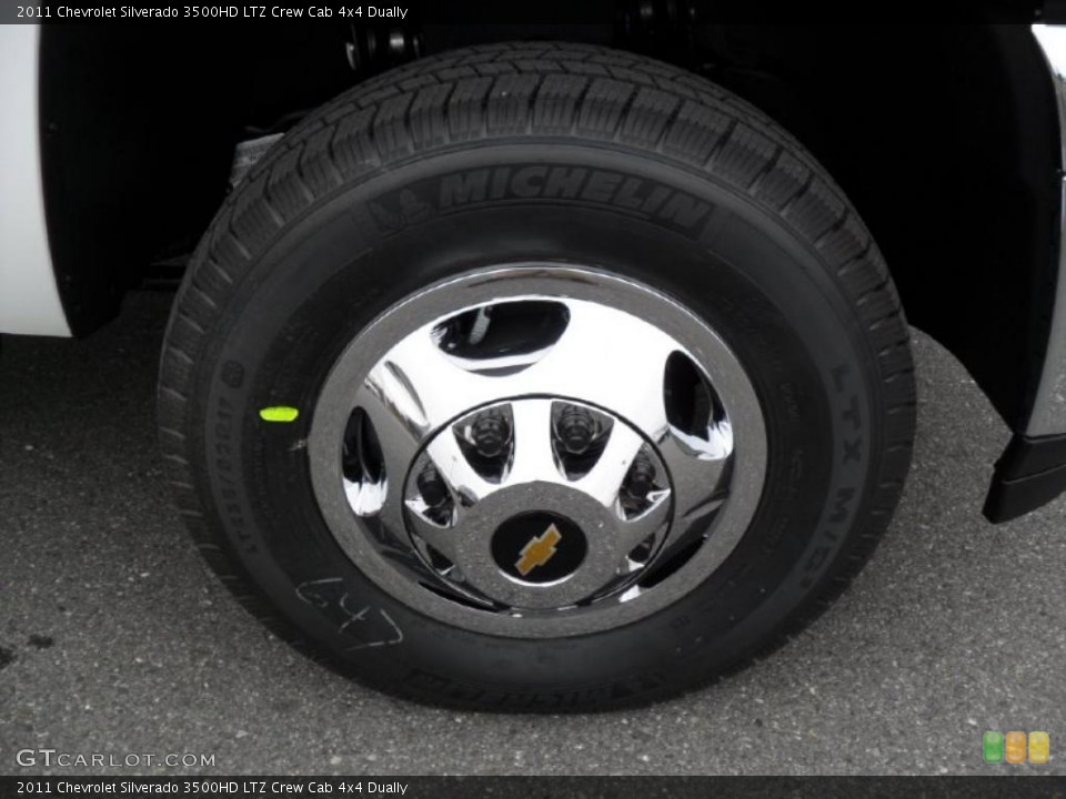 2011 Chevrolet Silverado 3500HD LTZ Crew Cab 4x4 Dually Wheel and Tire Photo #40770495