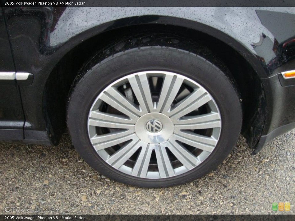 2005 Volkswagen Phaeton V8 4Motion Sedan Wheel and Tire Photo #40777579