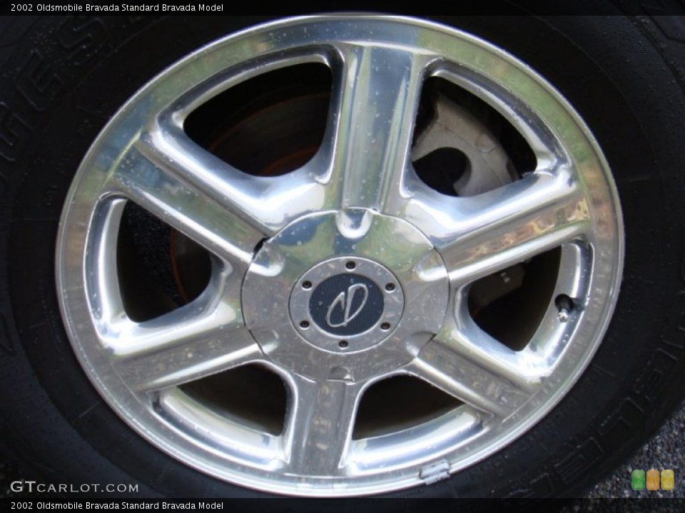 2002 Oldsmobile Bravada  Wheel and Tire Photo #40793475