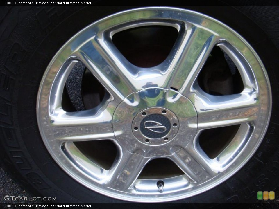 2002 Oldsmobile Bravada  Wheel and Tire Photo #40793491