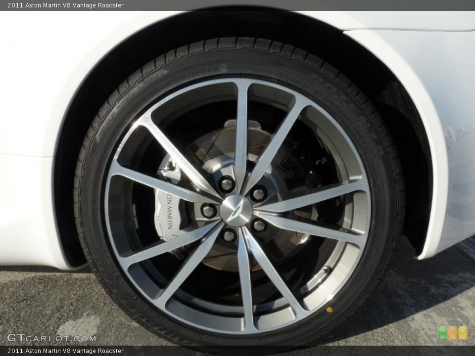 2011 Aston Martin V8 Vantage Roadster Wheel and Tire Photo #40811479