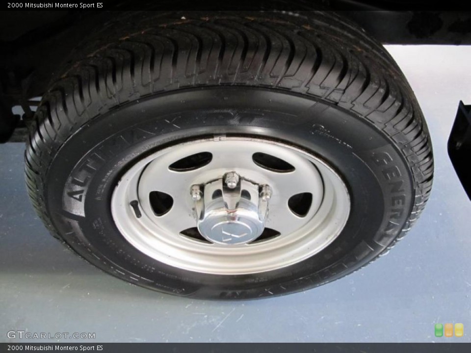2000 Mitsubishi Montero Sport ES Wheel and Tire Photo #40833517