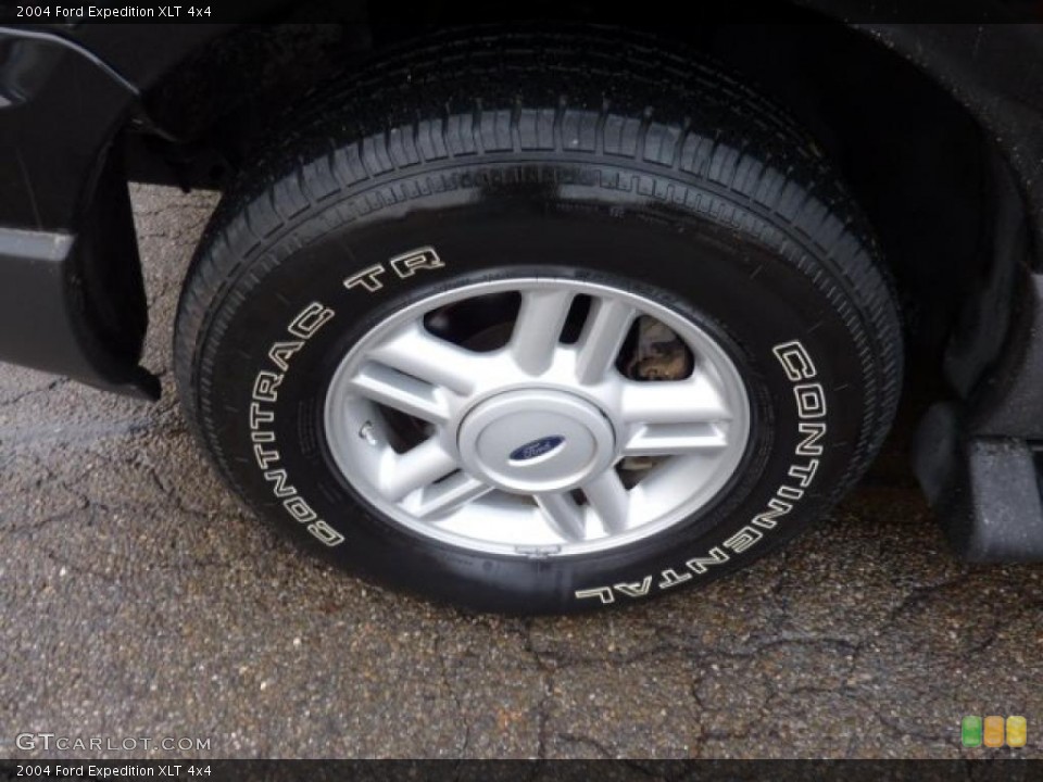 2004 Ford Expedition XLT 4x4 Wheel and Tire Photo #40836713