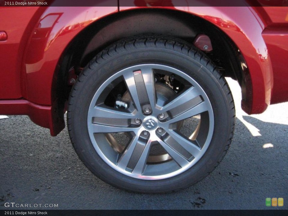 2011 Dodge Nitro Shock Wheel and Tire Photo #40844397