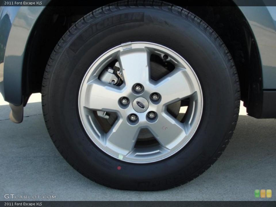 2011 Ford Escape XLS Wheel and Tire Photo #40855117
