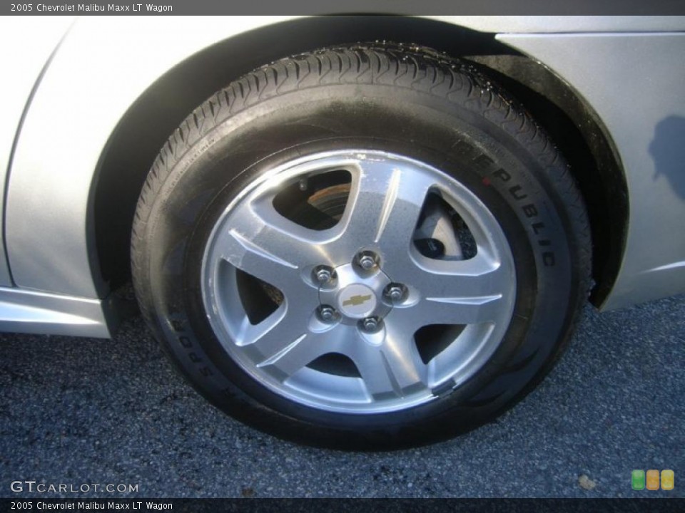 2005 Chevrolet Malibu Maxx LT Wagon Wheel and Tire Photo #40929998