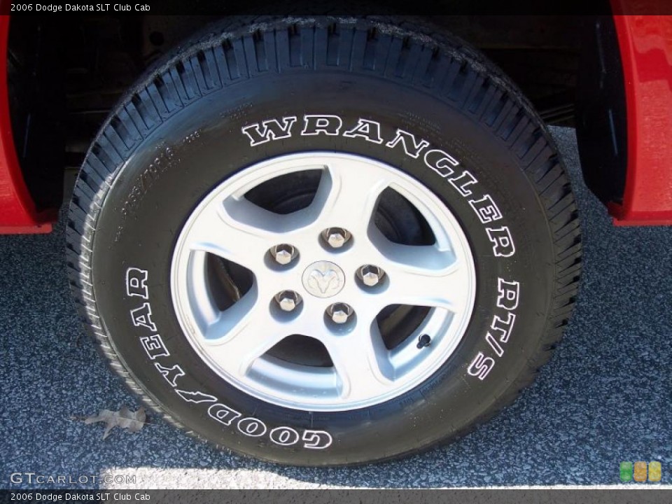 2006 Dodge Dakota SLT Club Cab Wheel and Tire Photo #40994646