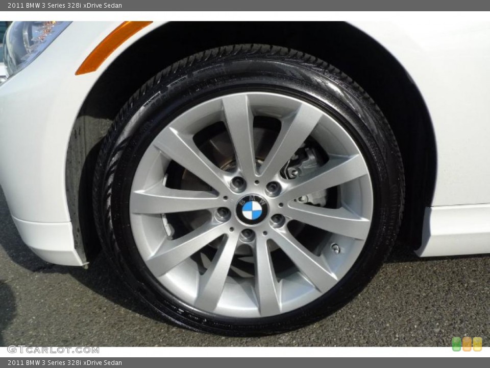 2011 BMW 3 Series 328i xDrive Sedan Wheel and Tire Photo #40998778