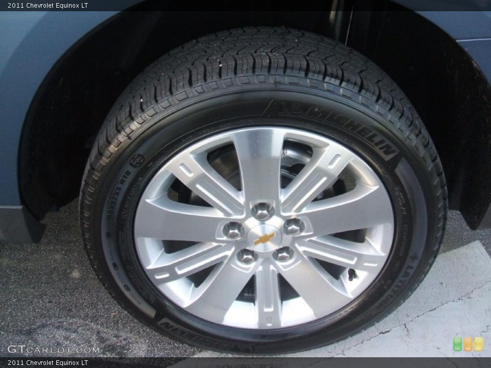 2011 Chevrolet Equinox LT Wheel and Tire Photo #41016575