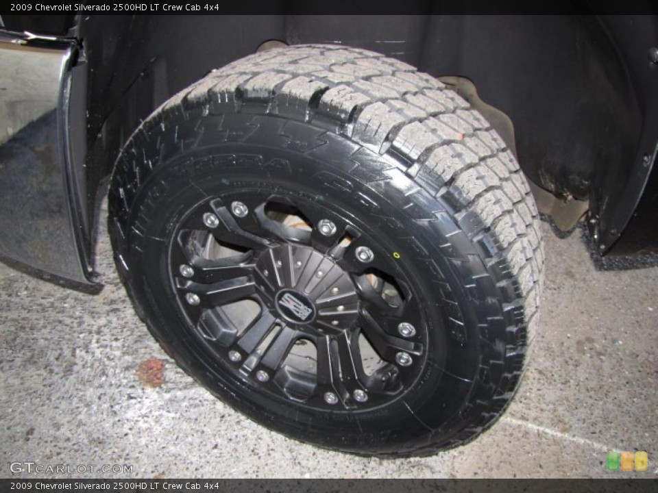 2009 Chevrolet Silverado 2500HD Custom Wheel and Tire Photo #41029840