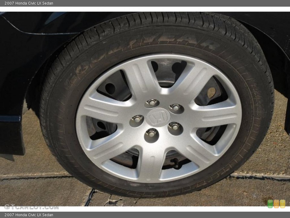 2007 Honda Civic LX Sedan Wheel and Tire Photo #41038596