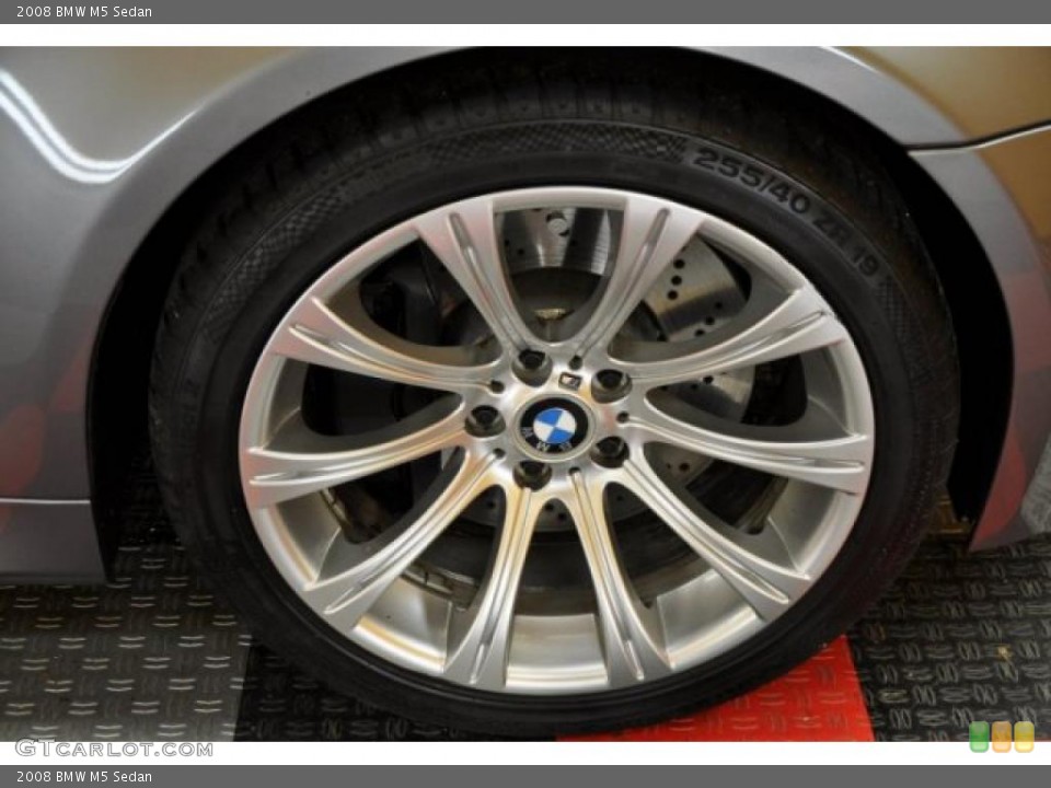 2008 BMW M5 Sedan Wheel and Tire Photo #41053961