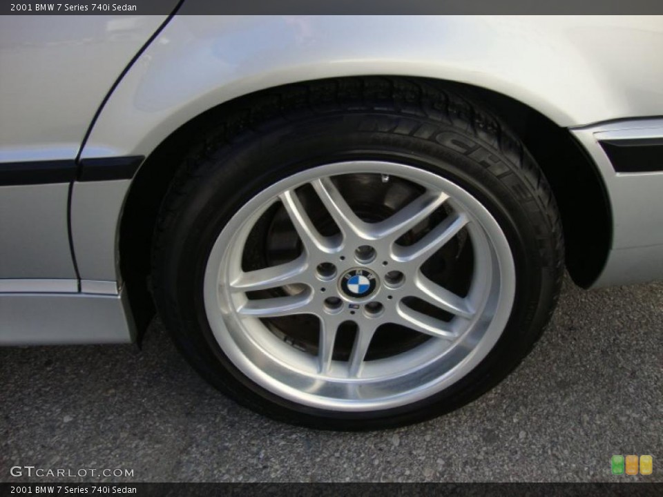 2001 BMW 7 Series 740i Sedan Wheel and Tire Photo #41060627