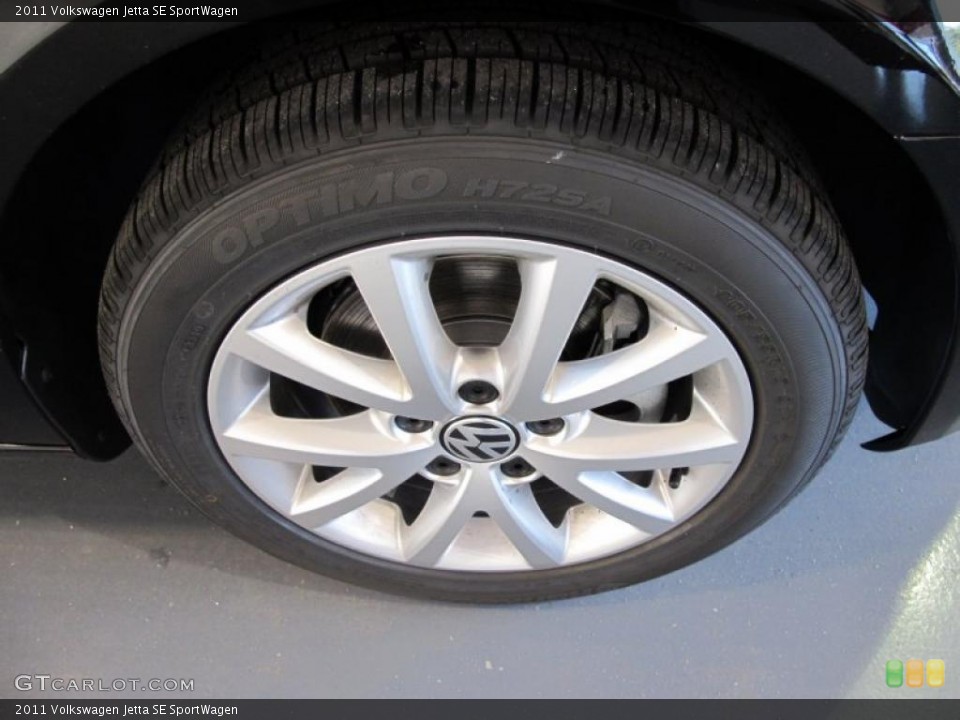 2011 Volkswagen Jetta SE SportWagen Wheel and Tire Photo #41076759