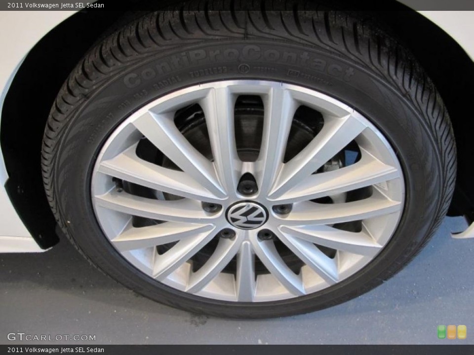 2011 Volkswagen Jetta SEL Sedan Wheel and Tire Photo #41078963
