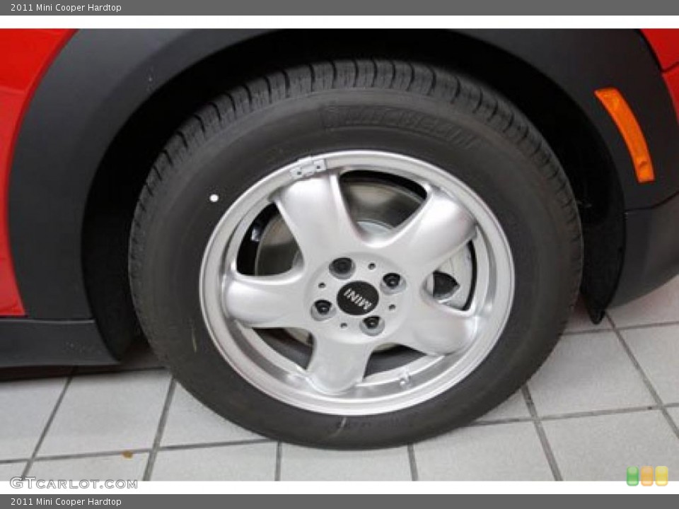 2011 Mini Cooper Hardtop Wheel and Tire Photo #41107202