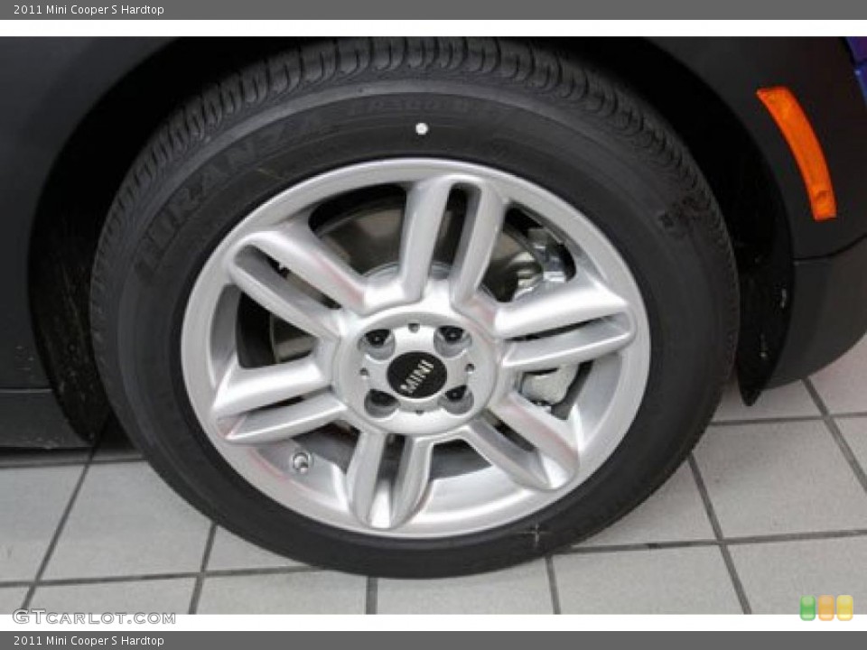 2011 Mini Cooper S Hardtop Wheel and Tire Photo #41107826
