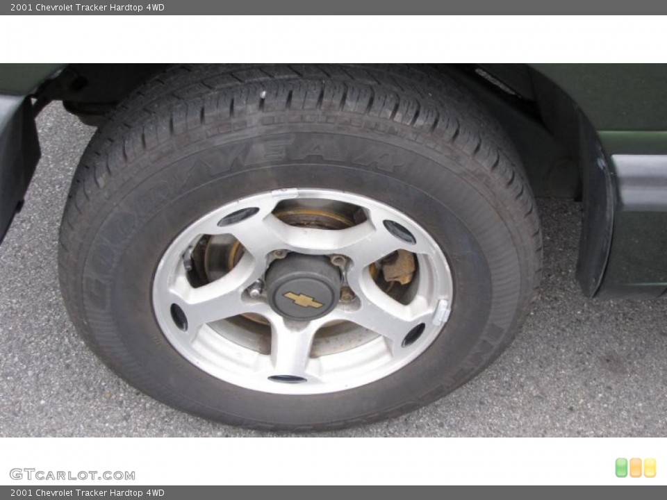 2001 Chevrolet Tracker Hardtop 4WD Wheel and Tire Photo #41118959