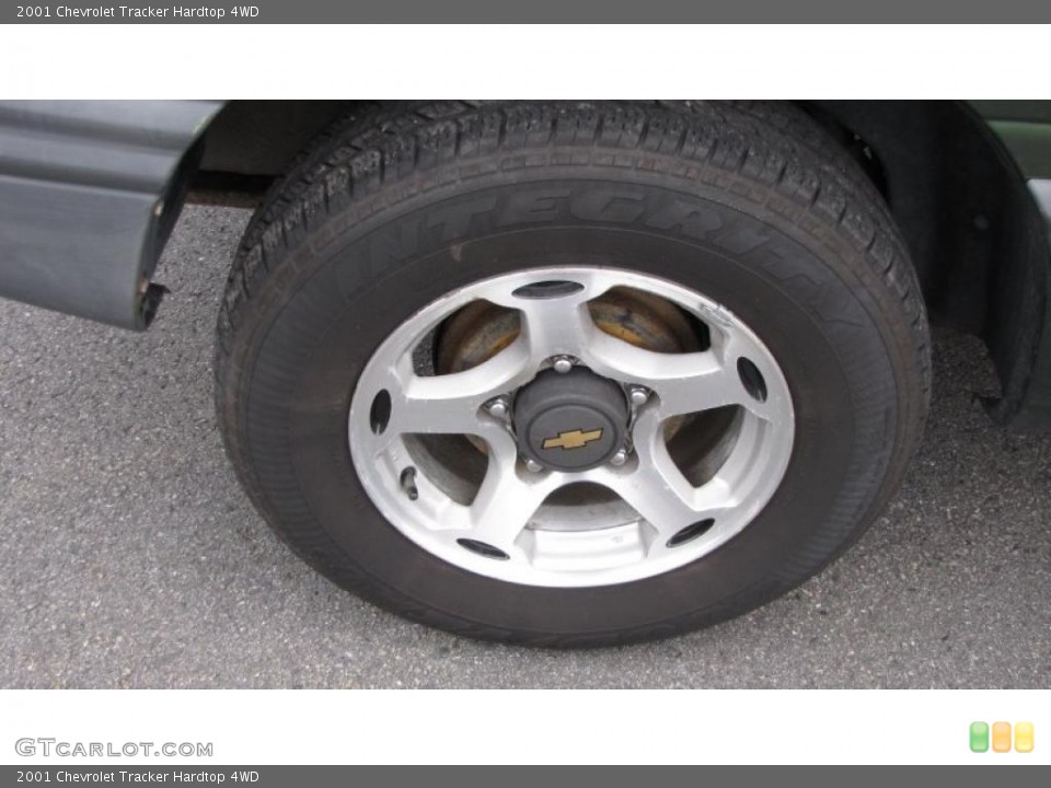 2001 Chevrolet Tracker Wheels and Tires