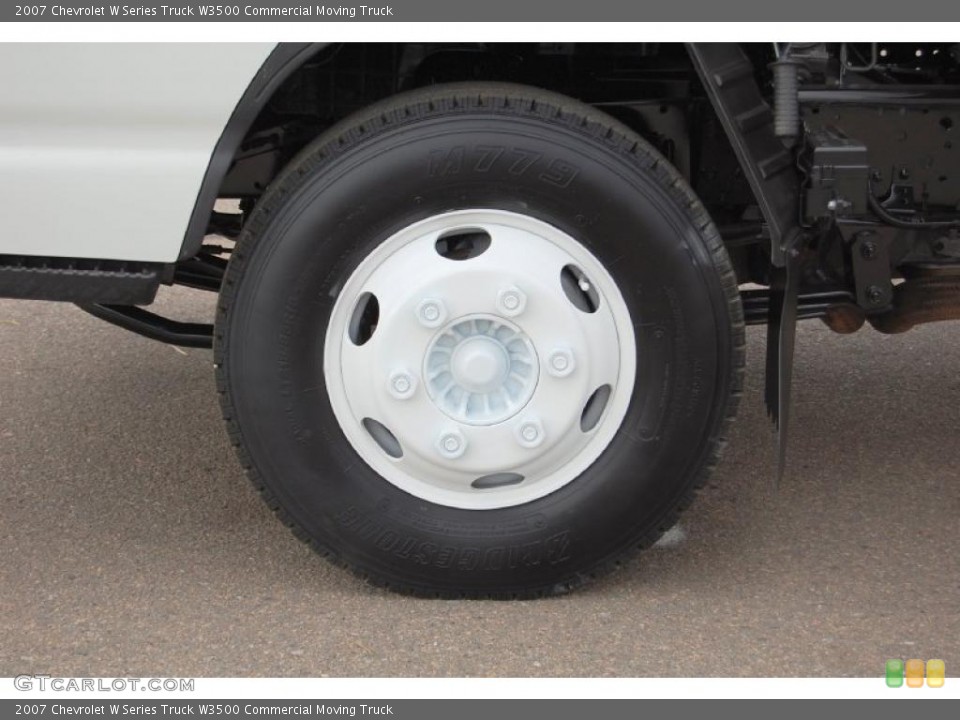 2007 Chevrolet W Series Truck W3500 Commercial Moving Truck Wheel and Tire Photo #41121471