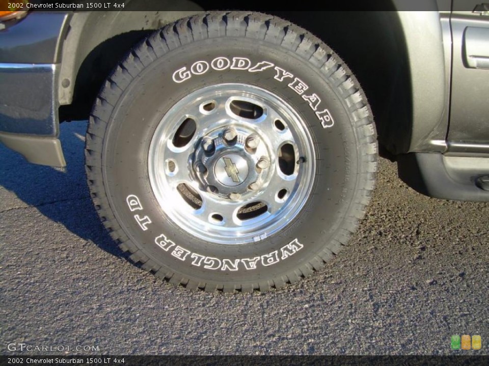 2002 Chevrolet Suburban 1500 LT 4x4 Wheel and Tire Photo #41124447