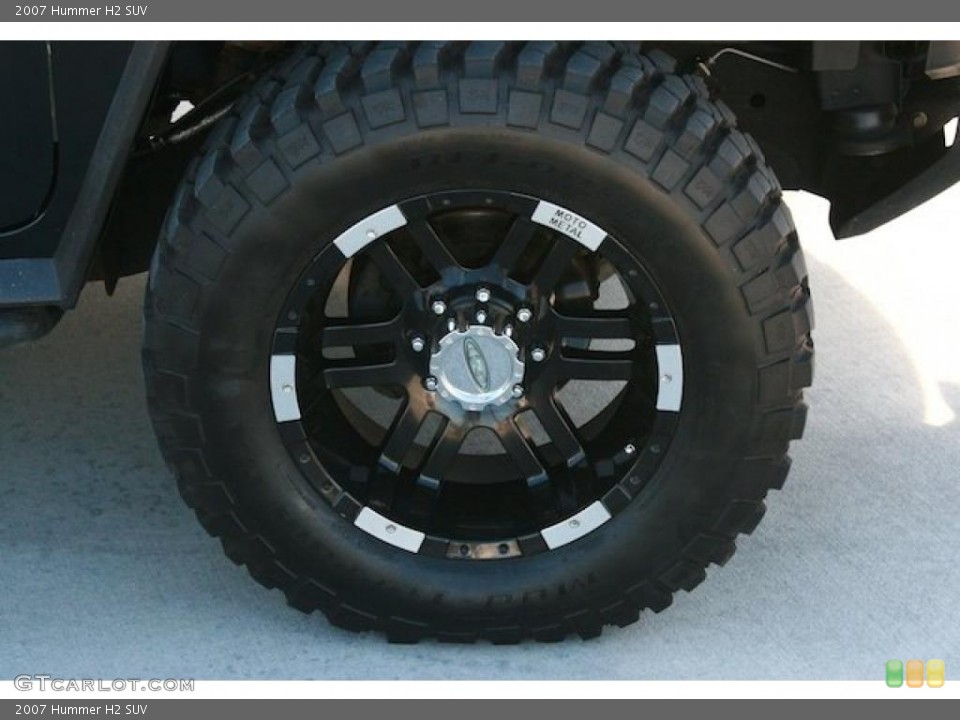 2007 Hummer H2 Custom Wheel and Tire Photo #41145007