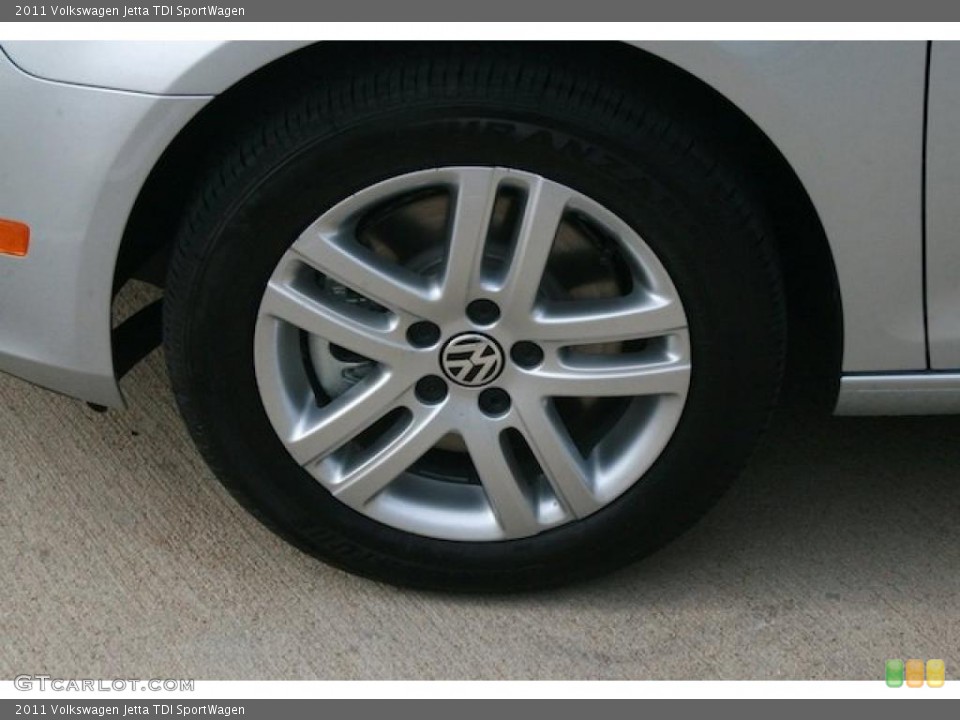 2011 Volkswagen Jetta TDI SportWagen Wheel and Tire Photo #41167109